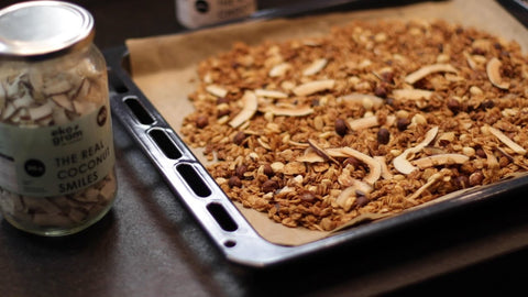 Domowa granola z masłem orzechowym